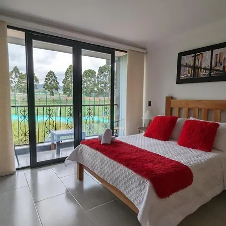 Apto Lujo Con Jacuzzi Y Parqueadero Piso 4 Santa Rosa de Cabal Exterior photo