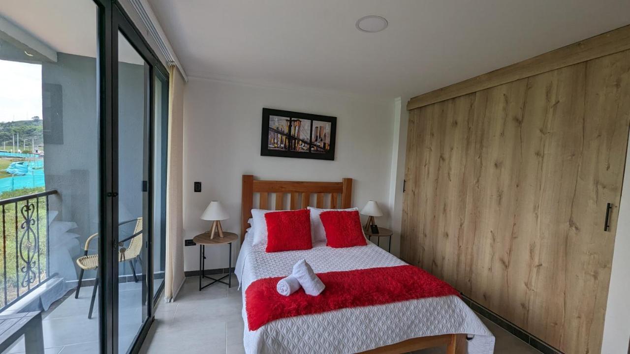 Apartment Apto Lujo Con Jacuzzi Y Parqueadero Piso 4